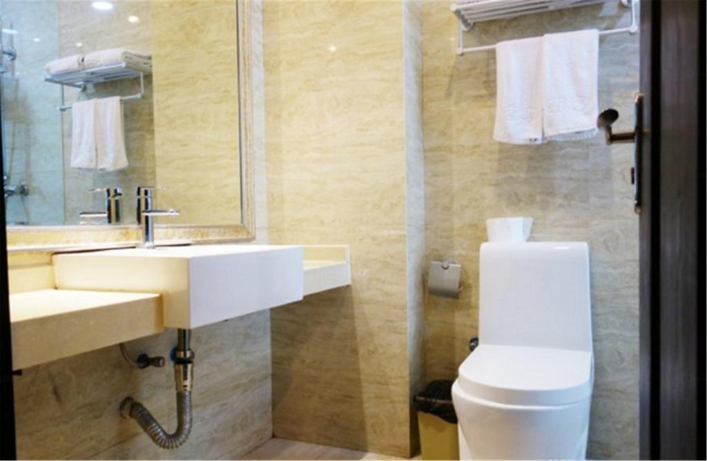 Jitai Hotel - People'S Square Branch Sanghaj Kültér fotó