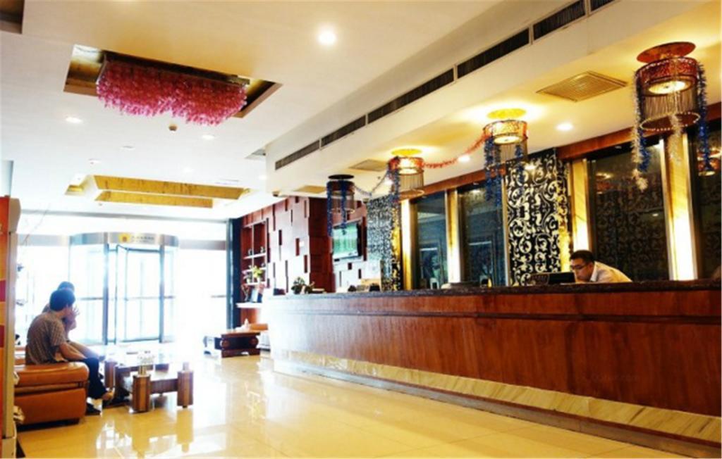 Jitai Hotel - People'S Square Branch Sanghaj Kültér fotó