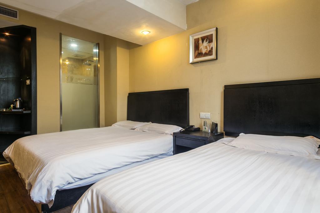 Jitai Hotel - People'S Square Branch Sanghaj Kültér fotó
